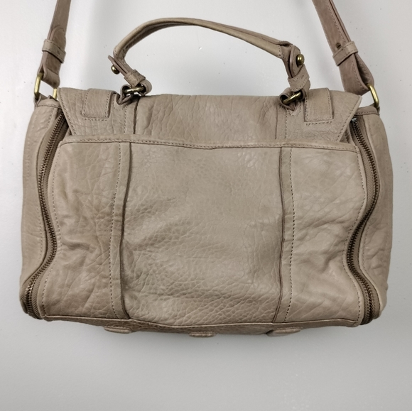 🎉HP🎉 Olivia Harris by Joy Gryson Taupe/Grey Leather Messenger Aged w/ Brass HW - Picture 7 of 16
